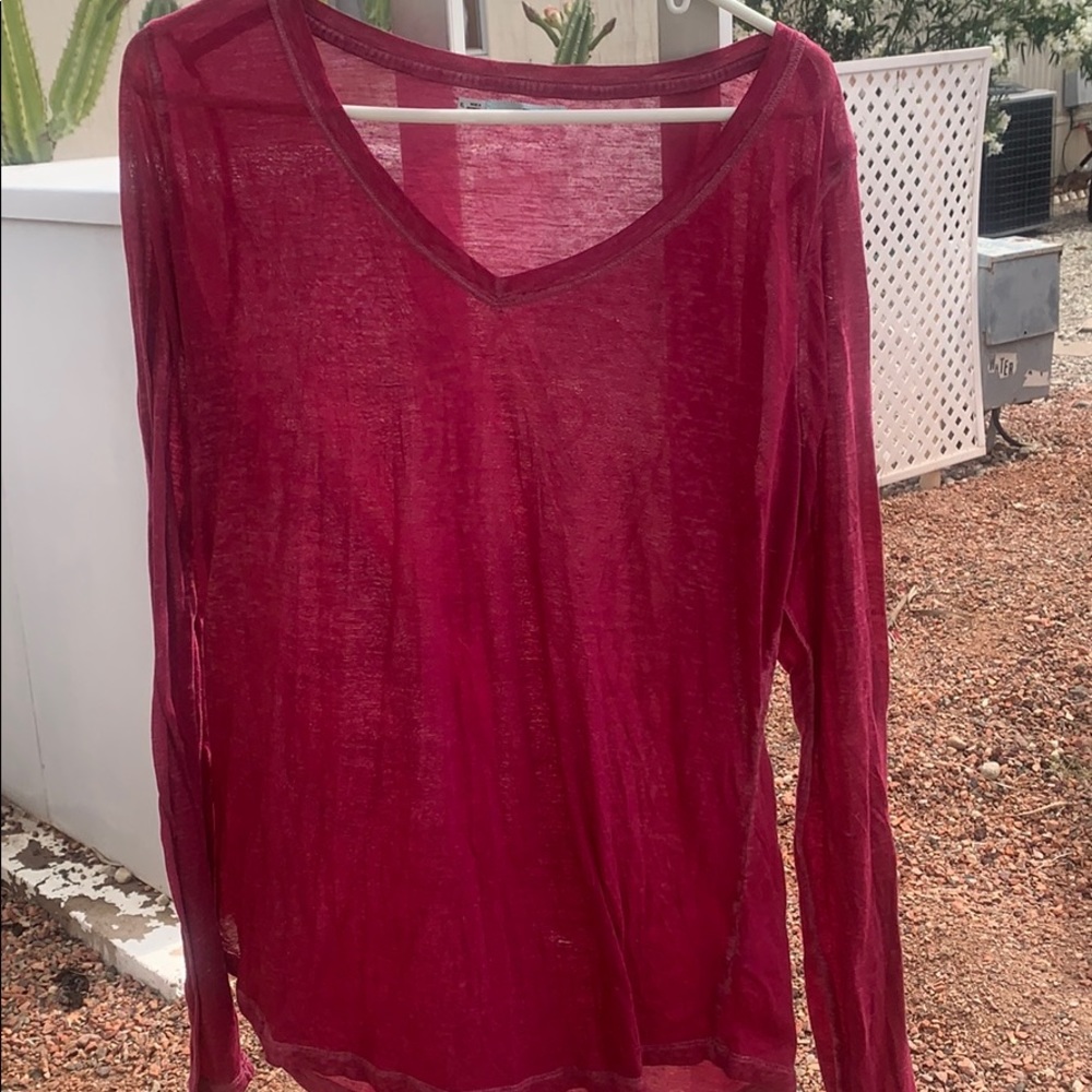 Thin long sleeve